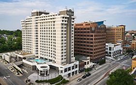 Hilton Kansas City Country Club Plaza Hotel Exterior photo