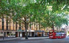 Hilton London Kensington Hotel Exterior photo