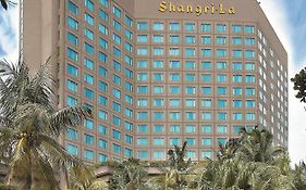 Shangri-La Surabaya Hotel Exterior photo