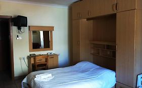 Clover Holiday Complex Aparthotel Qawra Room photo