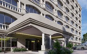 Delta Hotels By Marriott Dar Es Salaam Exterior photo