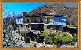 Voreas Hotel Loutraki  Exterior photo