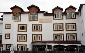 Hotel K2 Inn , Srinagar Exterior photo