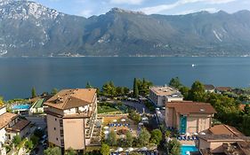 Hotel Garda Bellevue Limone sul Garda Exterior photo