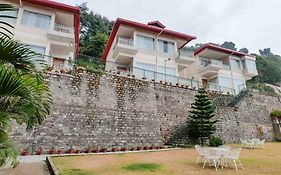 The Fern Surya Resort Kasauli Hills, Dharampur Exterior photo