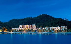 The St. Regis Langkawi Hotel Kuah Exterior photo