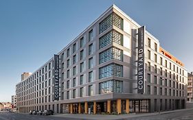 Courtyard By Marriott Cologne Hotel Exterior photo