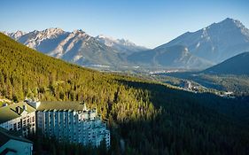 The Rimrock Resort Hotel Banff Exterior photo