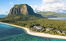 Jw Marriott Mauritius Resort Le Morne Exterior photo