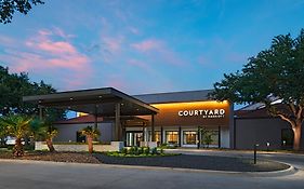 Courtyard By Marriott San Antonio Downtown Hotel Exterior photo