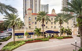 Hampton Inn & Suites St. Petersburg/Downtown Exterior photo