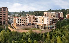 Courtyard Kansas City At Briarcliff Hotel Exterior photo