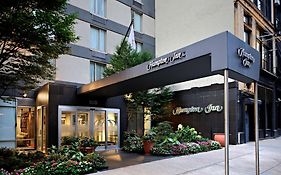 Hampton Inn Manhattan Chelsea New York Exterior photo