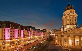 Hilton Berlin Hotel Exterior photo