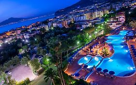 Hilton Sorrento Palace Hotel Exterior photo