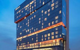 Hilton Guangzhou Tianhe: Canton Fair Shuttle & Registration Hotel Exterior photo