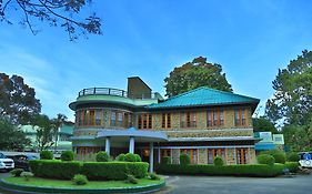 Aranya Nivas Hotel Thekkady Exterior photo