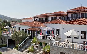 Dionyssos Hotel Skopelos Town Exterior photo