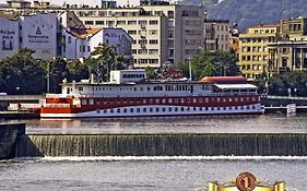 Botel Albatros Prague Exterior photo