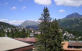 Hof Arosa Aparthotel Exterior photo