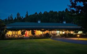 The Peppertree Luxury Accommodation Blenheim Exterior photo