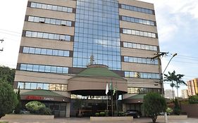 Crystal Plaza Hotel Goiania Exterior photo