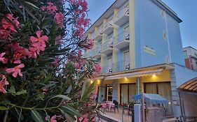 Hotel Clara Rimini Exterior photo