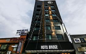 Hotel Bridge Busan Exterior photo