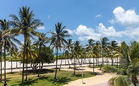 Pelican Hotel Miami Beach Exterior photo