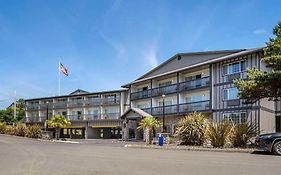 Comfort Inn & Suites Lincoln City Exterior photo