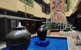 Sweet Garden Guest House Malang Exterior photo