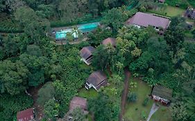 Carmelia Haven Resort Thekkady Exterior photo