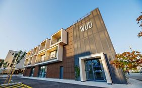 Wud Hotel Ljubljana Exterior photo