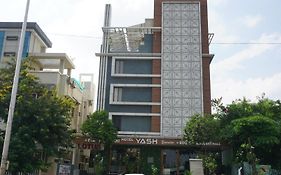 Hotel Yash Executive Aurangabad  Exterior photo