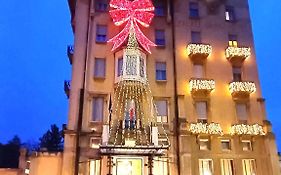 Palace Grand Hotel Varese Exterior photo