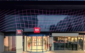 Ibis Paris Porte De Bercy Hotel Charenton-le-Pont Exterior photo