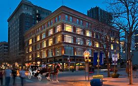 Courtyard By Marriott Denver Downtown Hotel Exterior photo