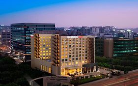 Courtyard By Marriott Bengaluru Outer Ring Road Hotel Exterior photo