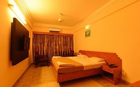 Hotel Sri Ram Residency Udupi Room photo