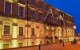 Holiday Inn Express Edinburgh City Centre, An Ihg Hotel Exterior photo