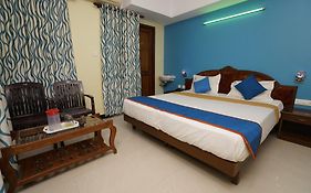 Melody Park Hotel Kanyakumari Room photo