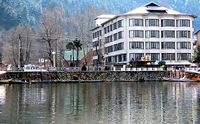 Welcome Hotel At Dal Lake Srinagar  Exterior photo