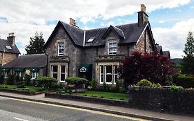 Buttonboss Lodge B&B Pitlochry Exterior photo