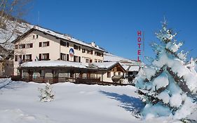 Hotel Banchetta Sestriere Exterior photo