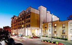 Residence Inn Kansas City Country Club Plaza Exterior photo