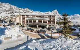 Hotel Europa Breuil-Cervinia Exterior photo