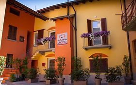 Belsorrisovarese Elegance City Residence Private Parking -With Reservation- Varese Exterior photo