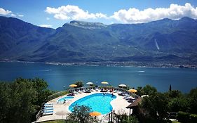 Residence Hotel Maxi Limone sul Garda Exterior photo