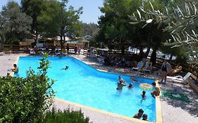 Hotel Petit Village Eretria  Exterior photo