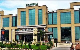 Gardenia Hotel Spa & Resort Haridwar Exterior photo